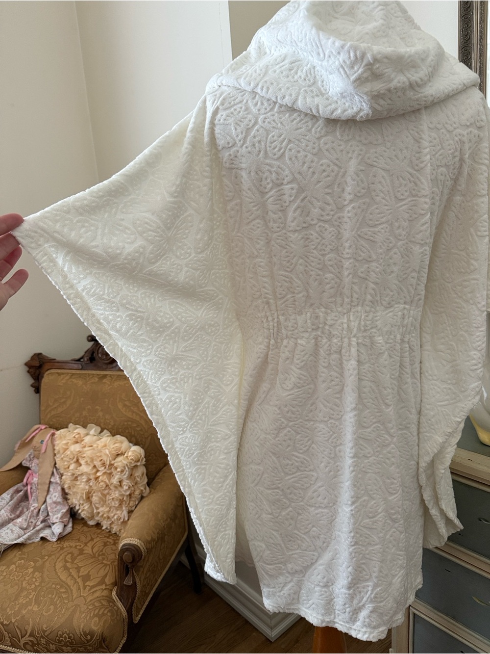 Juicy Couture White Hooded Terry Cover-Up - Picture 5 of 8